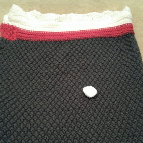 New unisex knit shark blanket snuggie - Picture 3 of 8